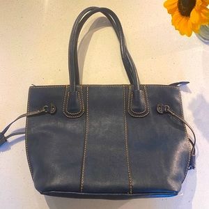 Shoulder Bag in Navy Blue